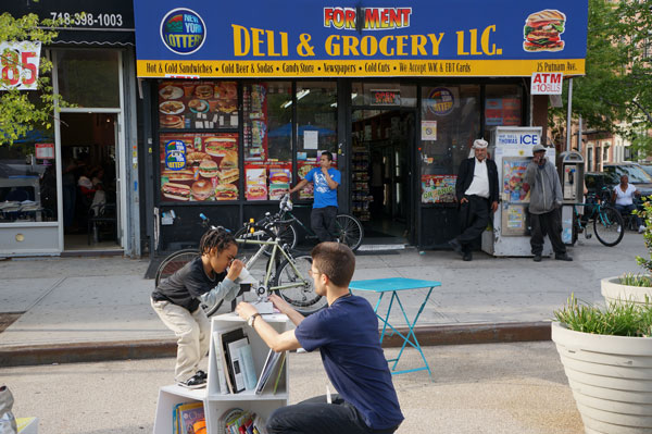 Uni deploys to Clinton Hill, Brooklyn