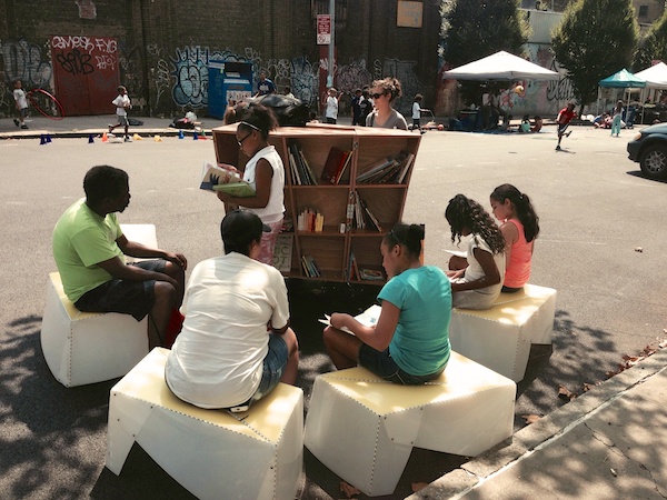 Uni reading room at Forest Ave Play Street, 2014