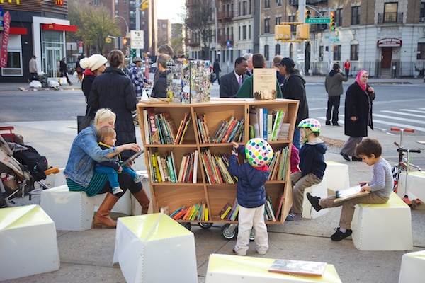 Uni reading room helps residents envision new plaza in Brooklyn