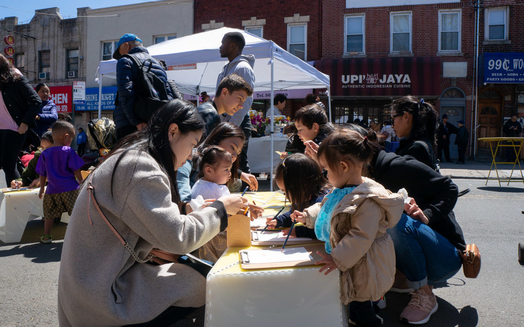 READ and EXPLORE on Woodside Ave in Queens